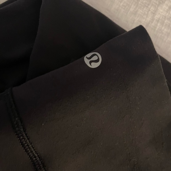 LULULEMON ATHLETICA WUNDER UNDER 25” BLACK LUON PANTS SIZE 12 - Picture 3 of 5
